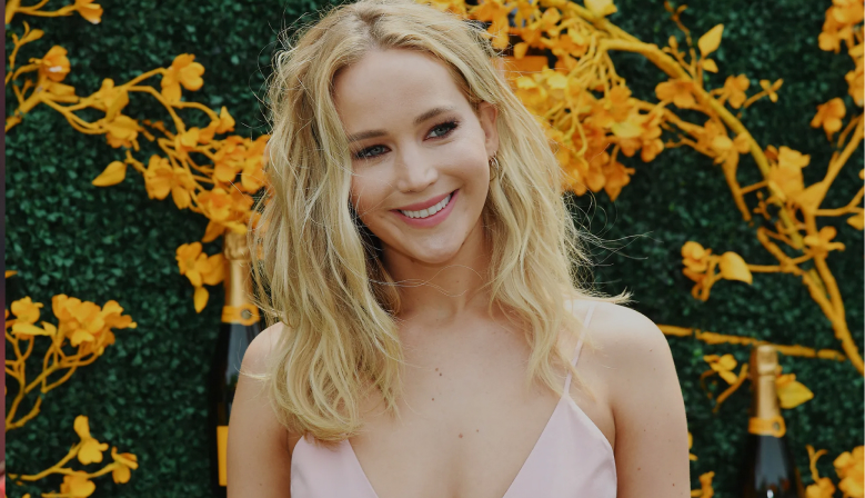 JENNIFER LAWRENCE